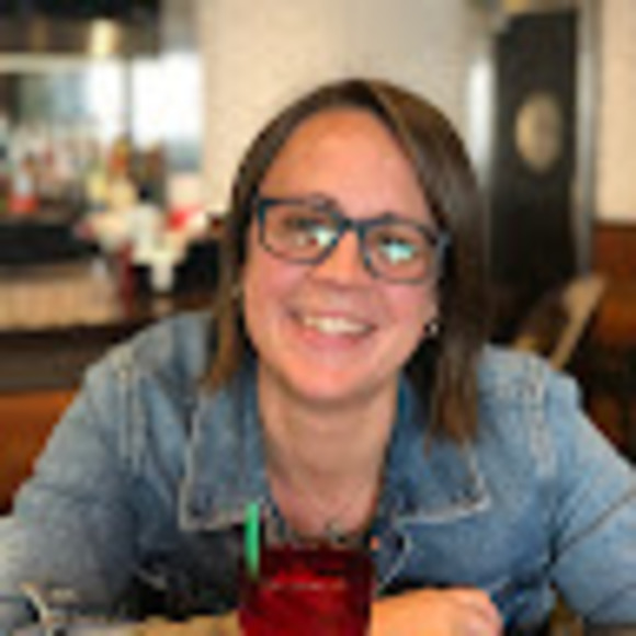 Meet your Posher, Ginny - Picture 1 of 1